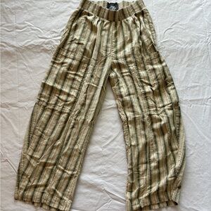 green/cream flowy linen type urban outfitters pants